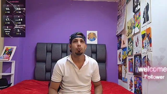 Snapshot of ashtoncooperr chatting on 02.27.26 ashtoncooperr online show from 02.27.26