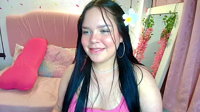 Snapshot of _sammysaenz chatting on 10.07.25 sammysaenz online show from 10.07.25