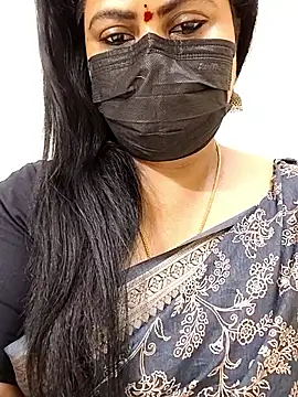 honey-flower online show from 10.18.25