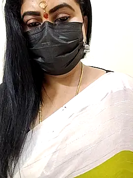 honey-flower online show from 10.24.25