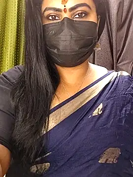 honey-flower online show from 11.30.25