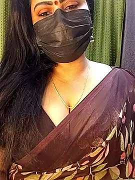 Snapshot of honey-flower chatting on 01.18.26 honey-flower online show from 01.18.26