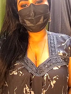 Snapshot of honey-flower chatting on 02.22.26 honey-flower online show from 02.22.26