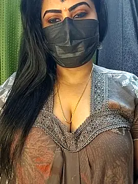 Snapshot of honey-flower chatting on 02.26.26 honey-flower online show from 02.26.26