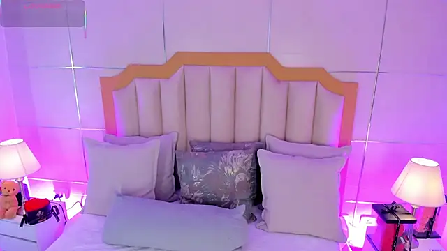 Snapshot of MaddieParker chatting on 02.13.26 MaddieParker online show from 02.13.26