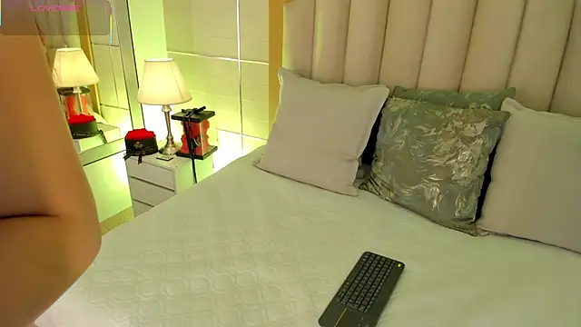 Snapshot of MaddieParker chatting on 02.23.26 MaddieParker online show from 02.23.26