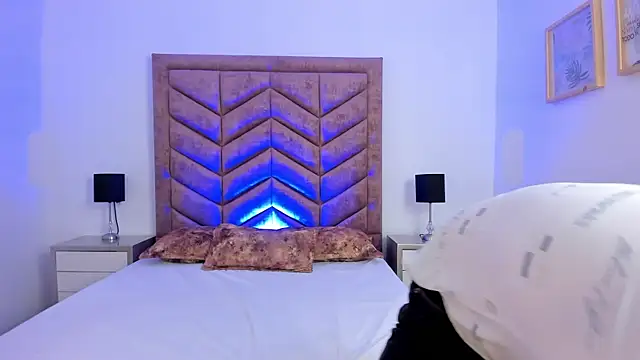 Lushian  online show from 11.15.25