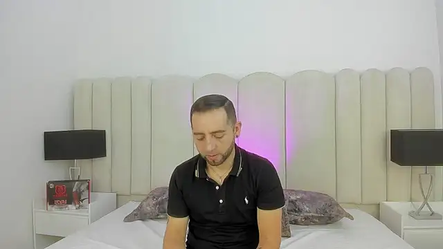Snapshot of Lushian_ chatting on 06.26.26 Lushian online show from 06.26.26