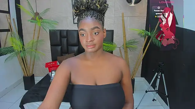 Snapshot of alana_bonny chatting on 09.19.25 alana bonny online show from 09.19.25