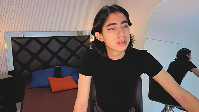 ryo light online show from 10.04.25