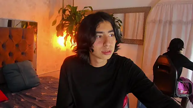 ryo light online show from 10.10.25