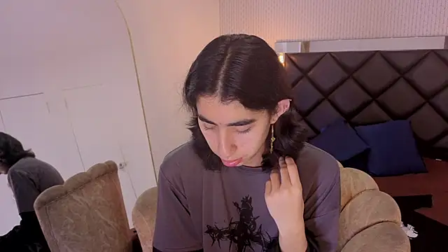 ryo light online show from 03.05.26