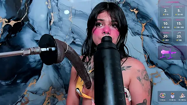 Emily Evo online show from 11.06.25