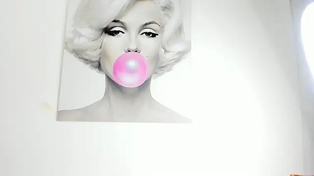 Akiraht online show from 11.22.25