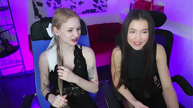 AvaDaviis online show from 01.18.26