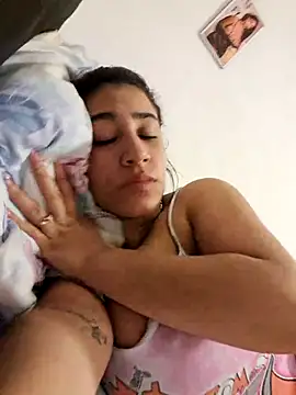 Samantha hotly online show from 04.06.26