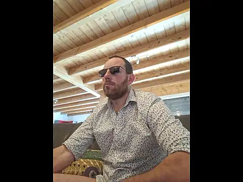 BrunJulienMetis online show from 01.10.26