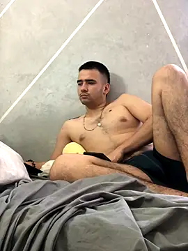 Cesar Augusto online show from 10.28.25