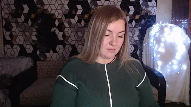 NikaSkylink online show from 11.27.25