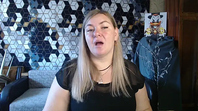 NikaSkylink online show from 04.06.26