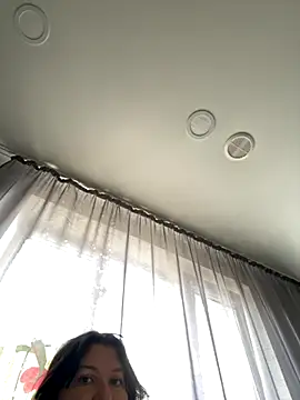 Snapshot of Liza_Will chatting on 09.19.25 Liza Will online show from 09.19.25