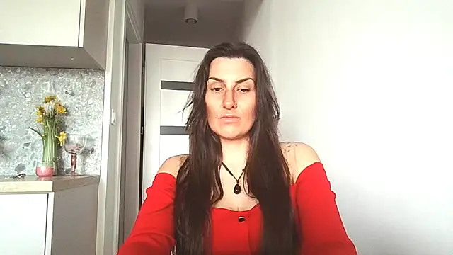 DonnaAmore online show from 04.10.26