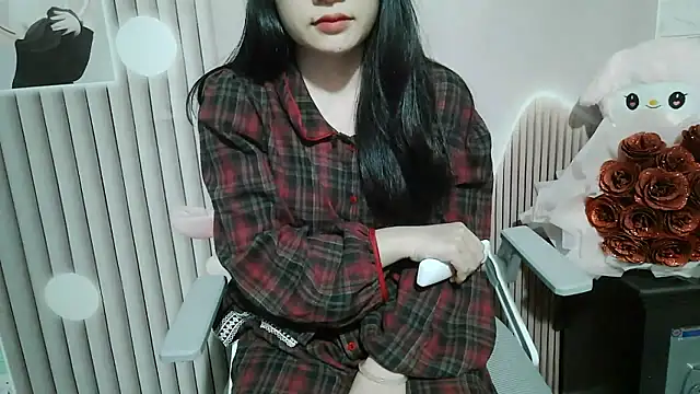 Emachiii online show from 11.26.25