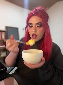 Noa Todokoro online show from 09.19.25