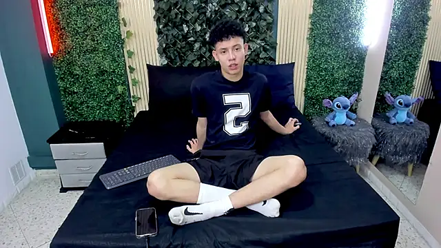 JoseLucian online show from 11.21.25