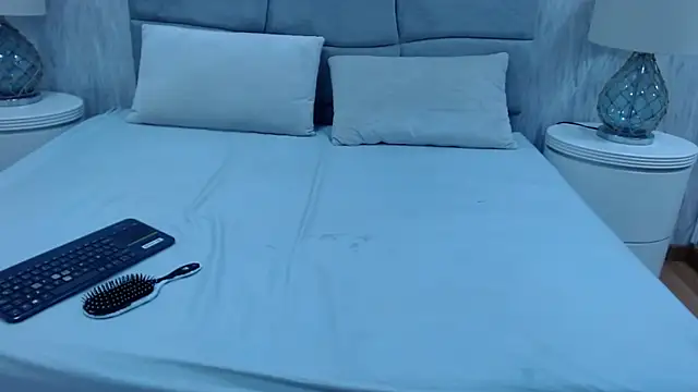 LittleeStar online show from 09.20.25