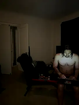 Snapshot of KingKevo27 chatting on 10.06.25 KingKevo27 online show from 10.06.25