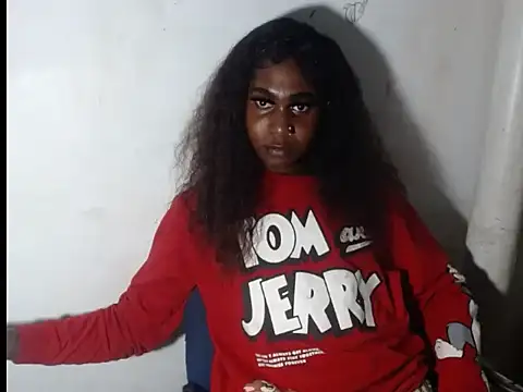 Snapshot of BebaFoxx chatting on 12.04.25 BebaFoxx online show from 12.04.25