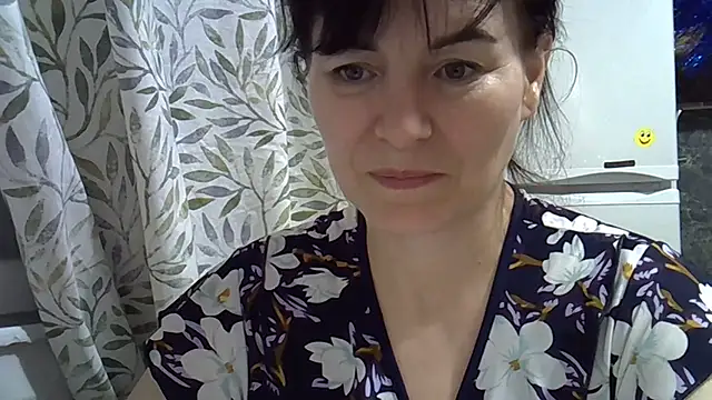 Krystal 82 online show from 01.10.26