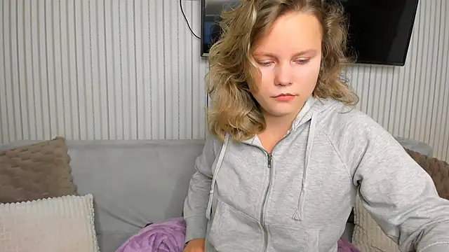 milalapka online show from 10.11.25