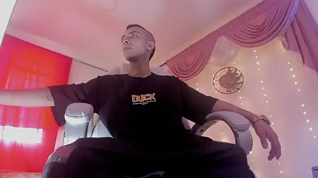 Dereck Boy8 online show from 09.29.25