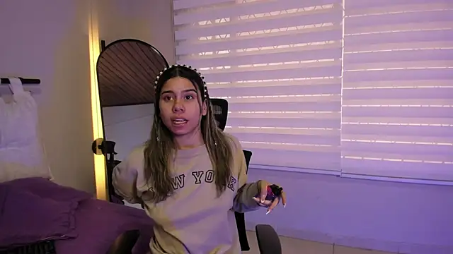 Rachell criss online show from 10.06.25