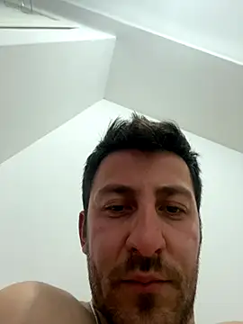 emredenizz07 online show from 10.10.25