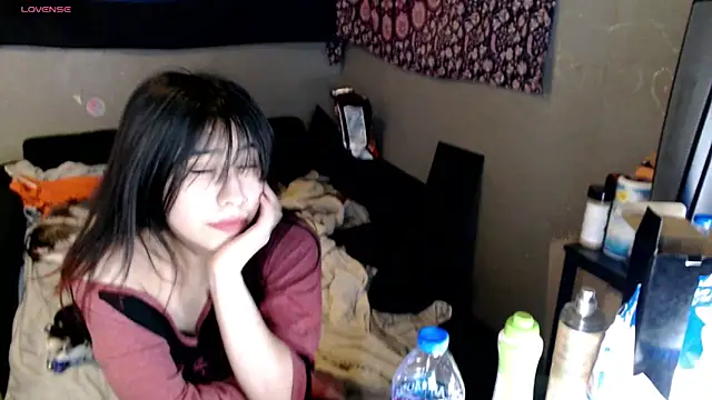 London Ray online show from 12.03.25