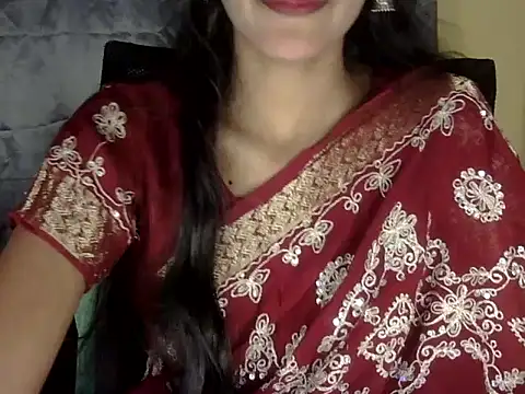 zara Khan0 online show from 10.04.25