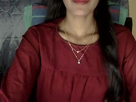 zara Khan0 online show from 10.25.25