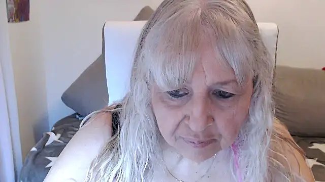 SusiLifeXXX online show from 09.26.25