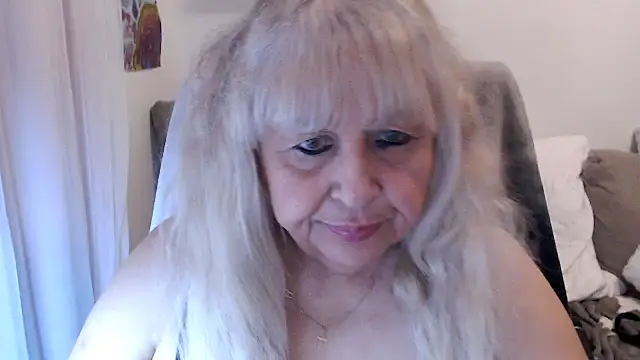 SusiLifeXXX online show from 11.11.25