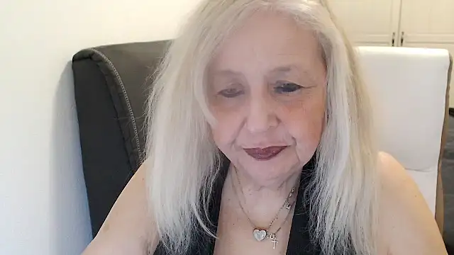 SusiLifeXXX online show from 03.08.26