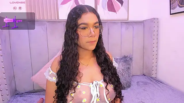 Seshat Hitt online show from 04.09.26