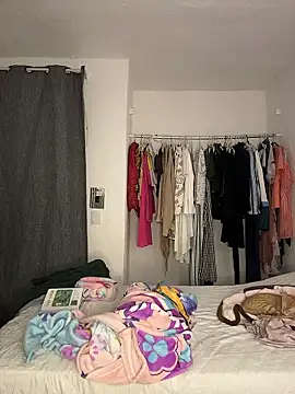 Nia Desire online show from 01.16.26