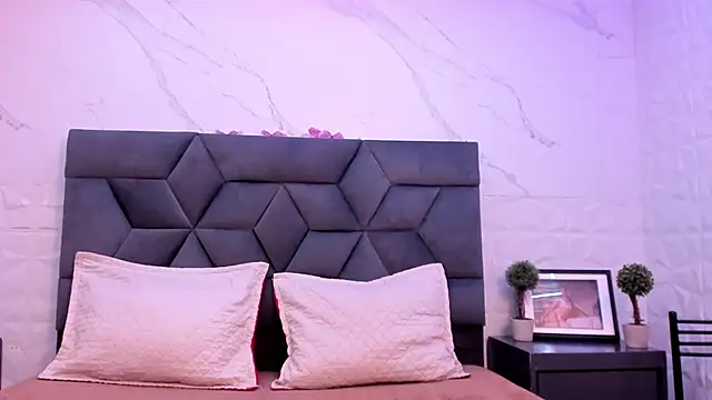 Maia Park online show from 11.14.25