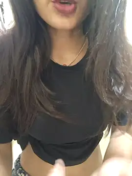 Snapshot of Raj-kumari chatting on 05.27.26 Raj-kumari online show from 05.27.26