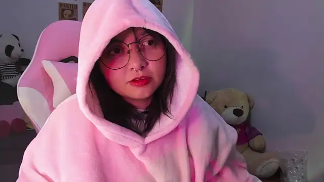 Lolii Zoe online show from 11.22.25