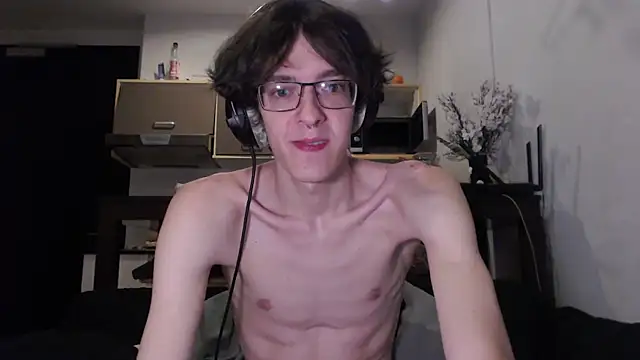 LovesomeCookie online show from 10.15.25