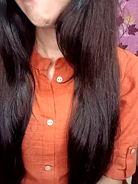 Snapshot of Queen_Pooja7 chatting on 09.12.25 Queen Pooja7 online show from 09.12.25